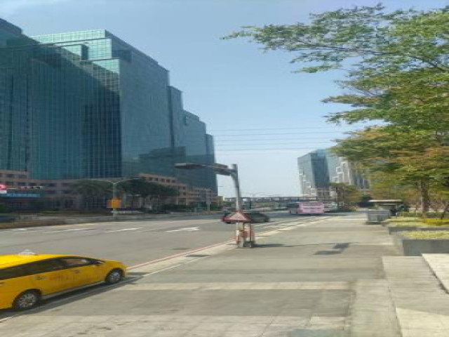 汐止U TOWN漂亮廠辦(可分租)