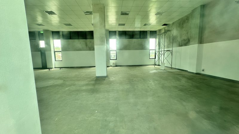 大園61旁全新RC廠房/可分租出租,大園區保障一路附近廠房出租