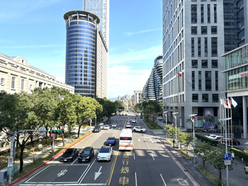 房市冷卻還是熱度重回?央行政策對2025年台灣房價的影響