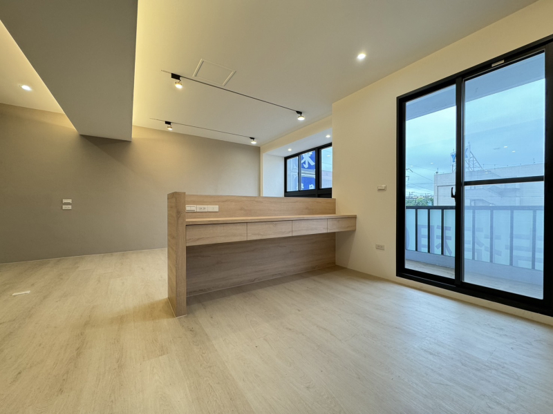 中壢YKK旁三房住辦公寓出售,中壢區普義路附近公寓出售