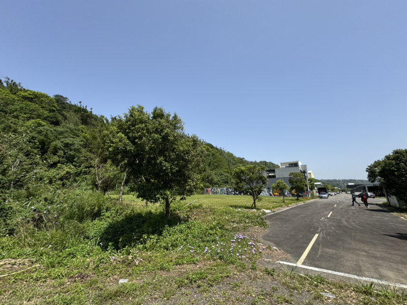 S__87662627_0.jpg