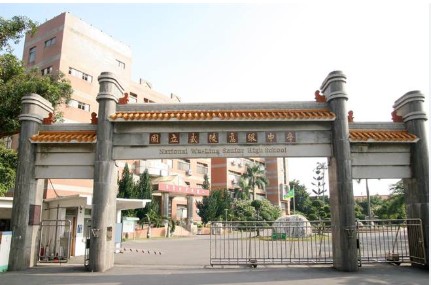 桃園市府台1縣大面寬廠店出租，桃園區泰山路附近廠店出租2.jpg