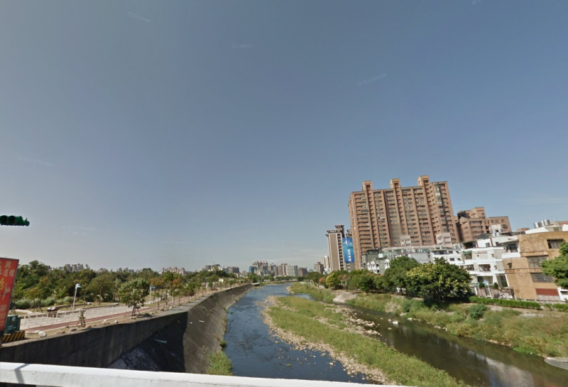 桃園市三民河濱公園.jpg