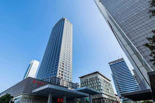 🌿【趨勢解析】2025台灣綠建築市場爆發,房價、租金、節能效益一次揭密!