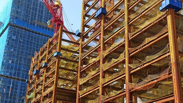 中鋼構訂單創高、營收卻年減？26.3萬噸在手工程背後的「土方之亂」一次看懂