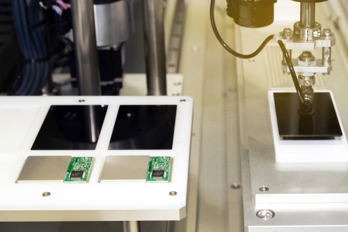 📉 匯率海嘯下的精密巨頭：新台幣暴升對 工具機業 的深層衝擊與 2026 翻轉契機