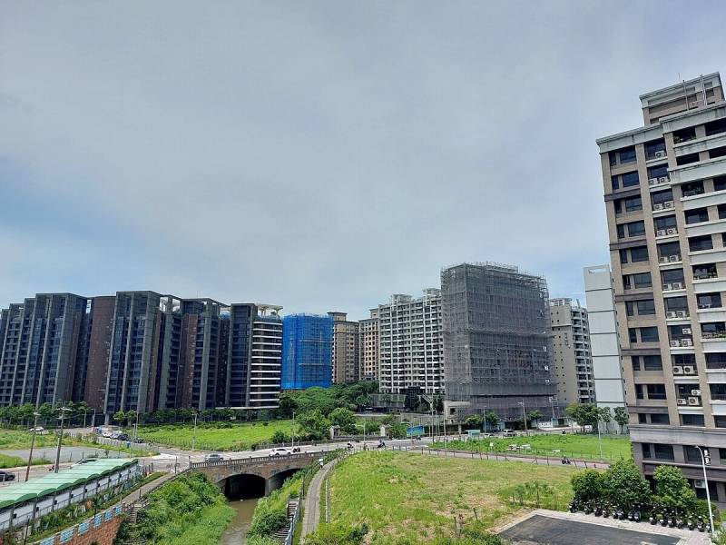 🌟【房市熱點】全台重劃區推薦TOP10＋房價走勢圖