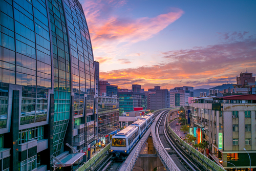 🌆 2030前通車有望！中捷綠線延伸+彰化段最新進度、都市計畫核定關鍵一次看