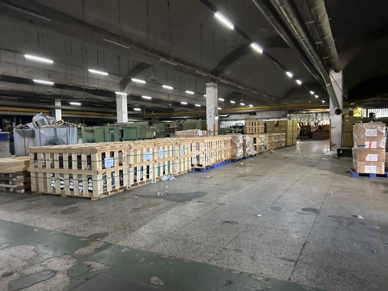 後龍萬坪挑高、特高壓廠房出租,後龍鎮中華路附近廠房出租