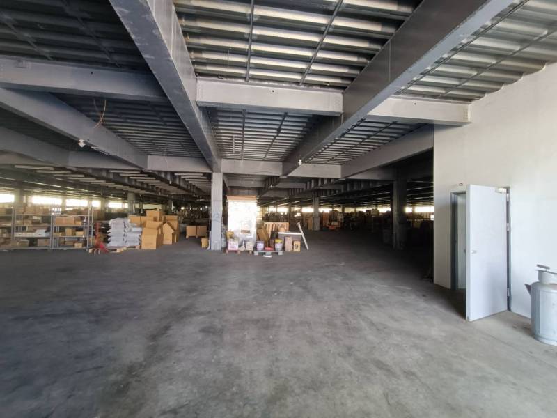 台15線新穎氣派倉庫廠房(可分租)出租，新豐鄉全新整理可分租廠房出租