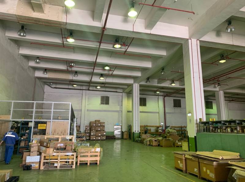 大園氣派挑高廠房出租，大園區南和路附近廠房出租.jpg
